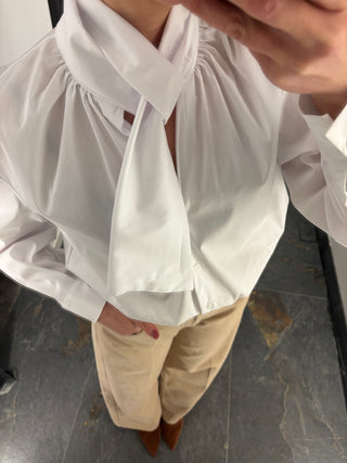 Camicia in cotone bianco