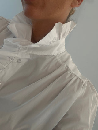 Camicia con rouches bianco