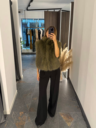 Gilet smanicato ecofur a collo alto
