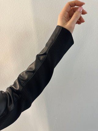 Giacca biker in pelle con inserti in maglia