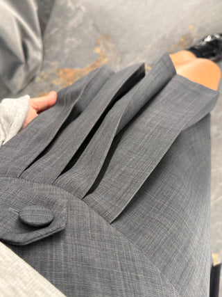 Gonna mini grigio