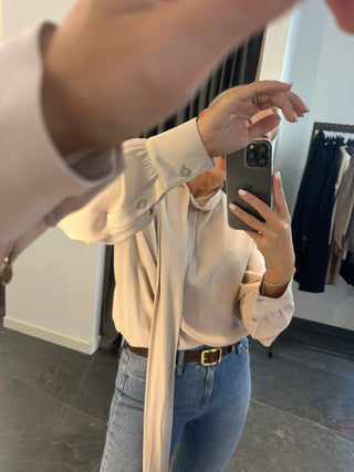 Camicia in viscosa con collo a fusciacca