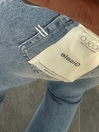 Jeans Gisele a trombetta blu