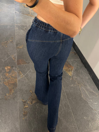 Jeans blu a zampetta