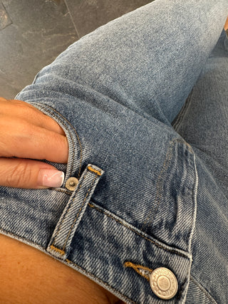 Jeans Gisele a trombetta blu