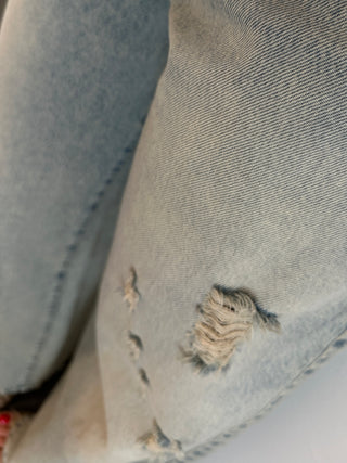 Jeans Bella con rotture