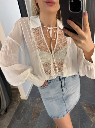 Camicia morbida con inserti in pizzo