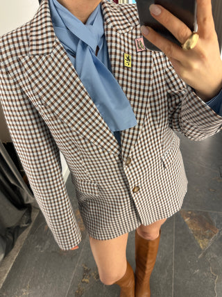 Giacca check con spille