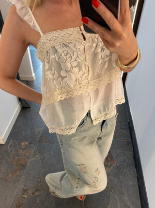 Jeans Bella con rotture