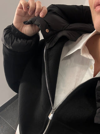 Giubbotto nero in lana con inserti