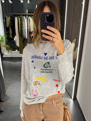 Maglione con ricami