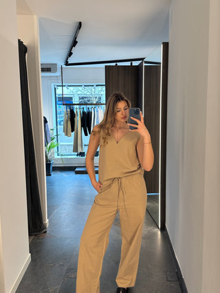 Top a camicia smanicato
